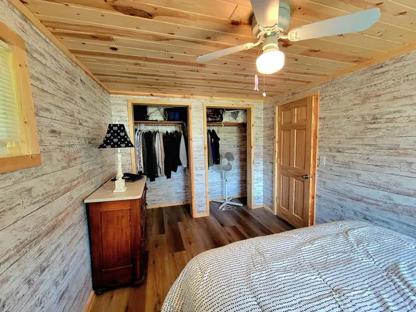 $459,000 | 3454 Vista Road, Isle, MN 56342