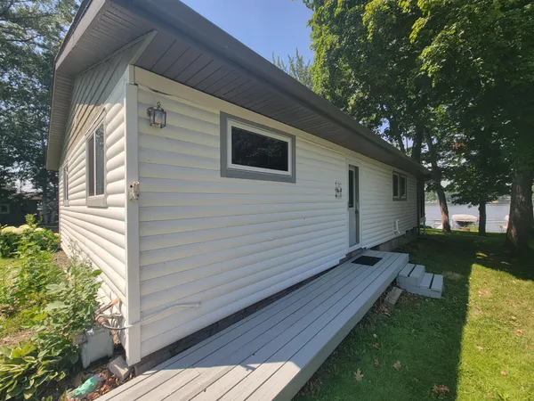 $459,000 | 3454 Vista Road, Isle, MN 56342