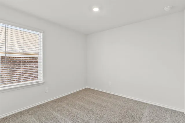 $1,900 | 3425 Tomahawk Drive, Sherman, TX 75090