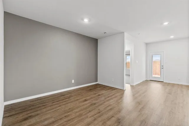 $1,900 | 3425 Tomahawk Drive, Sherman, TX 75090