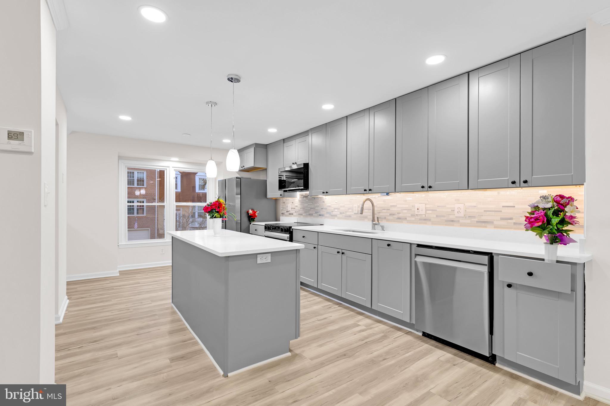 8108 Squirrel Run Road Springfield, VA 22152 - Photo 8 of 34 Gallery Image 8