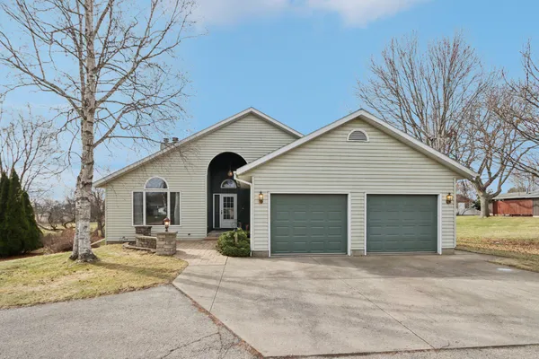 $439,900 | 620 East Ogden Street, Jefferson, WI 53549
