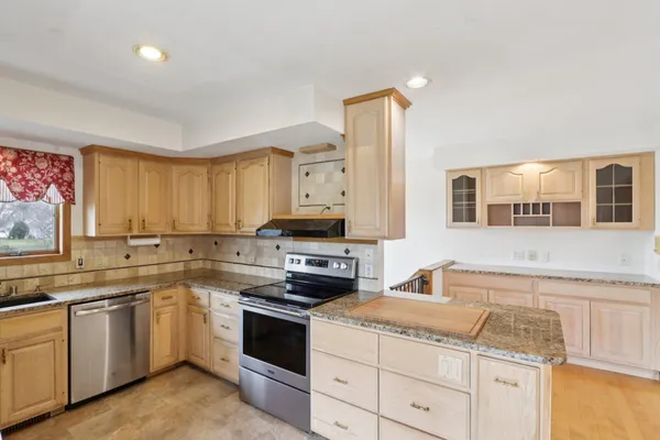 $439,900 | 620 East Ogden Street, Jefferson, WI 53549