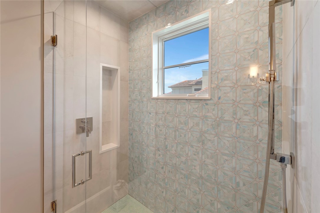 330 Blue Wave Lane Vero Beach, FL 32963 - Photo 23 of 36 a bathroom with a shower