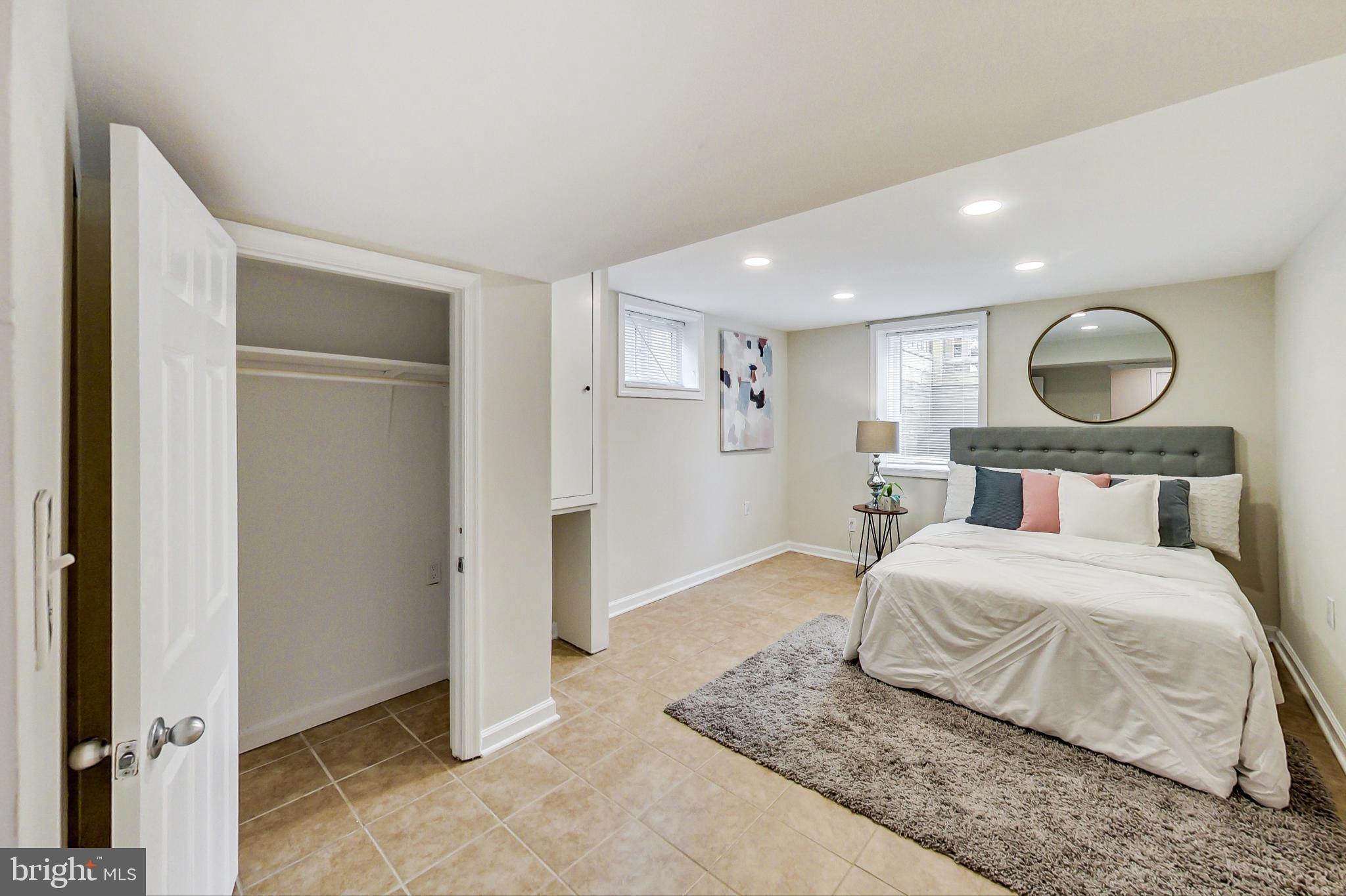 2213 Darrow Street Silver Spring, MD 20902 - Photo 20 of 37 Great space for the live in helper