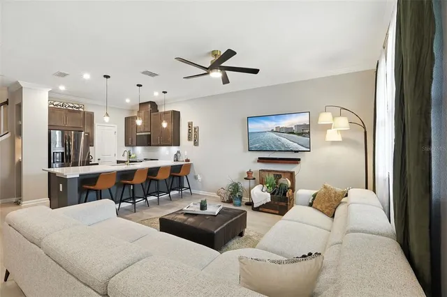 $375,000 | 2587 Chickasaw Plum Loop, Clermont, FL 34711