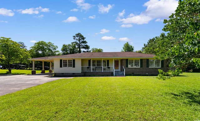 $379,900 | 308 Old Stage Road, Mullins, SC 29574