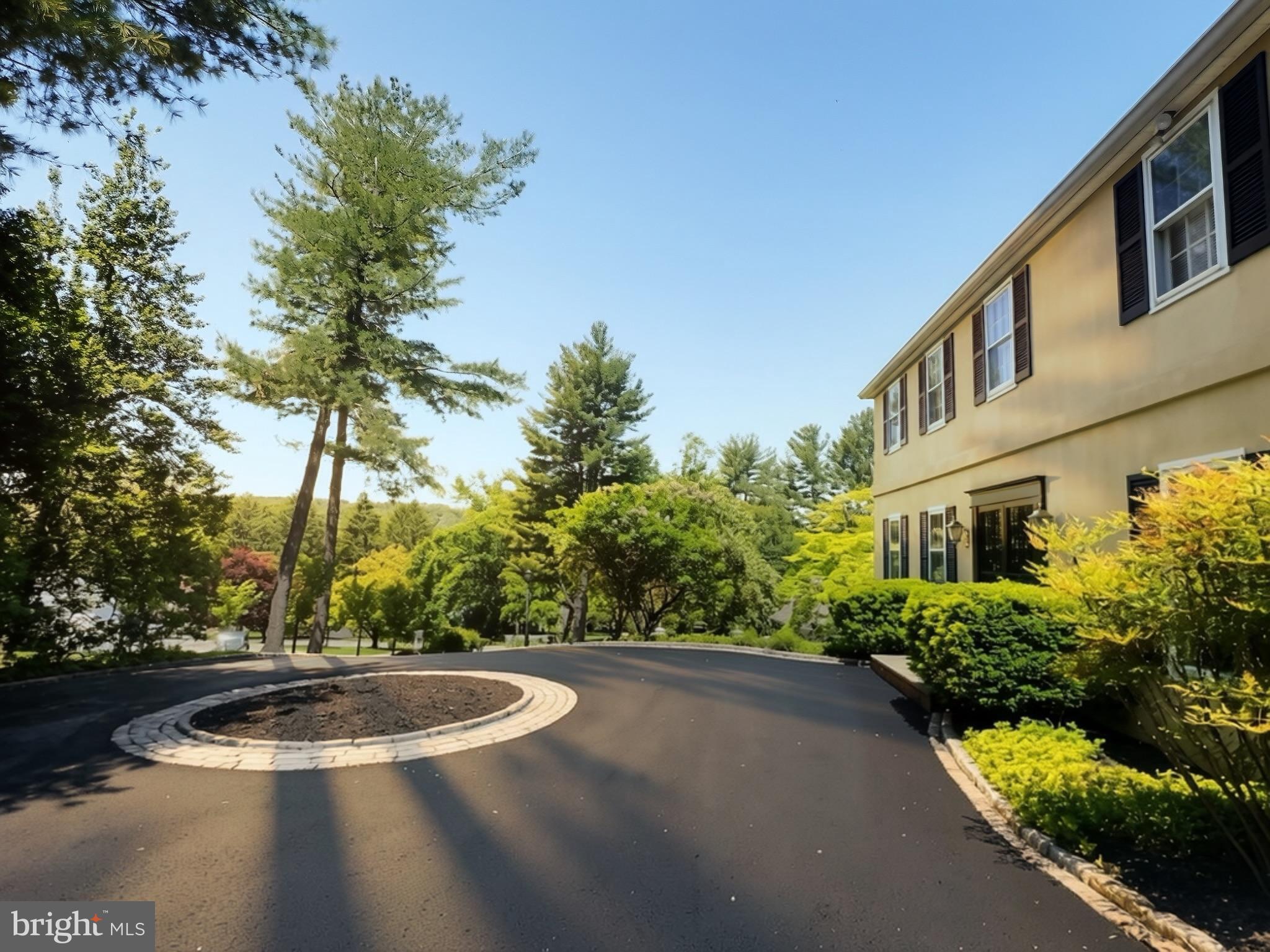 517 Candace Lane Villanova, PA 19085 - Photo 3 of 42