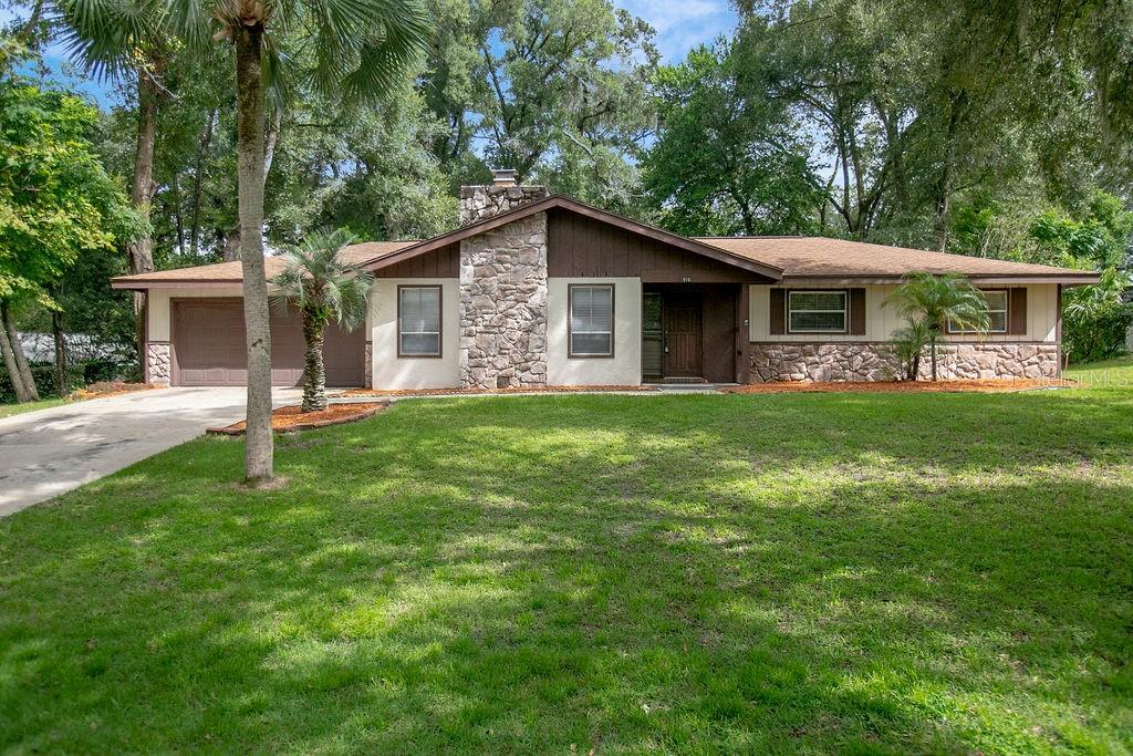 916 Lexington Road DeLand, FL 32720 - Photo 1 of 1
