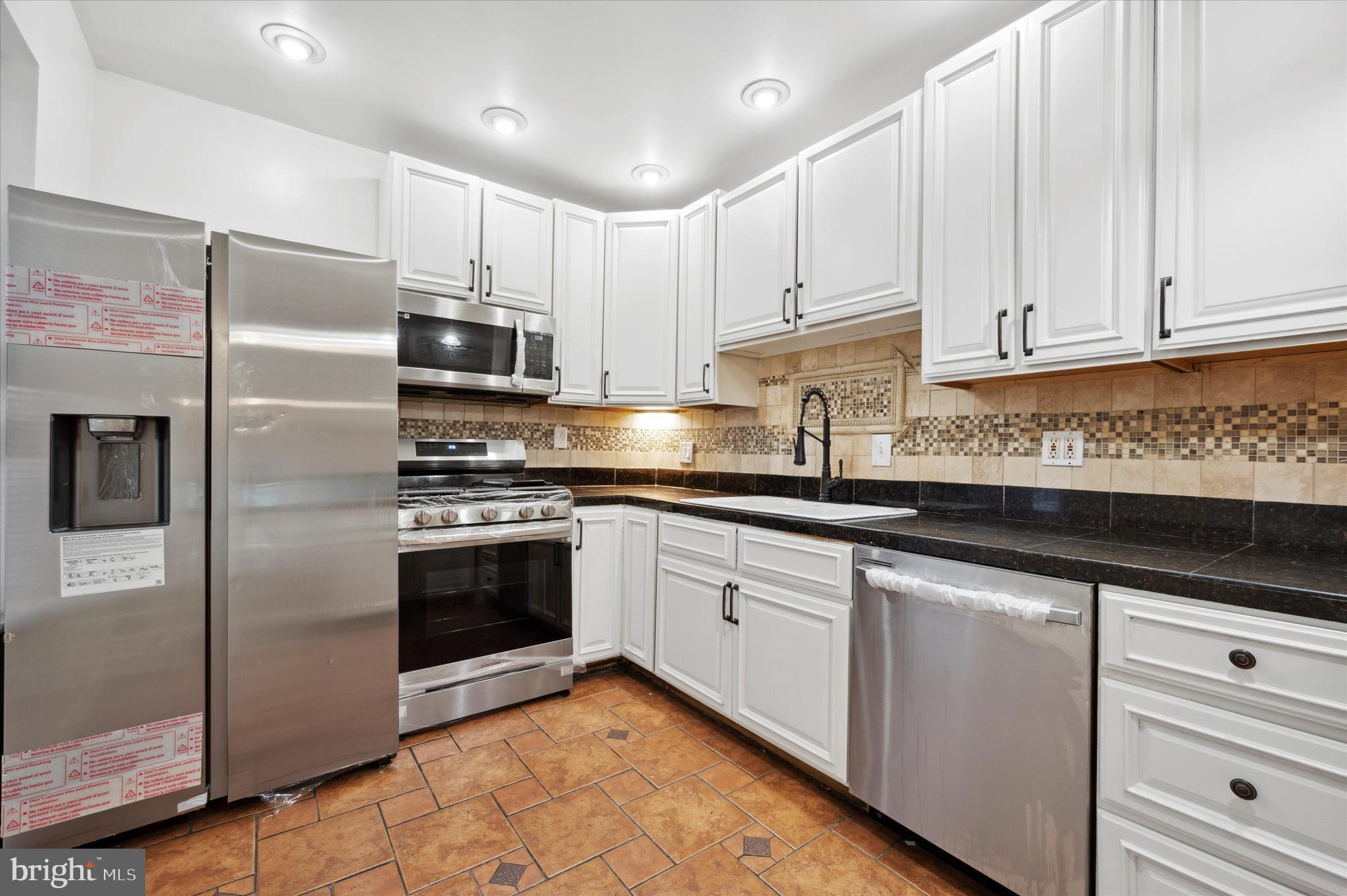 30 North State Road Upper Darby, PA 19082 - Photo 11 of 24 Kitchen