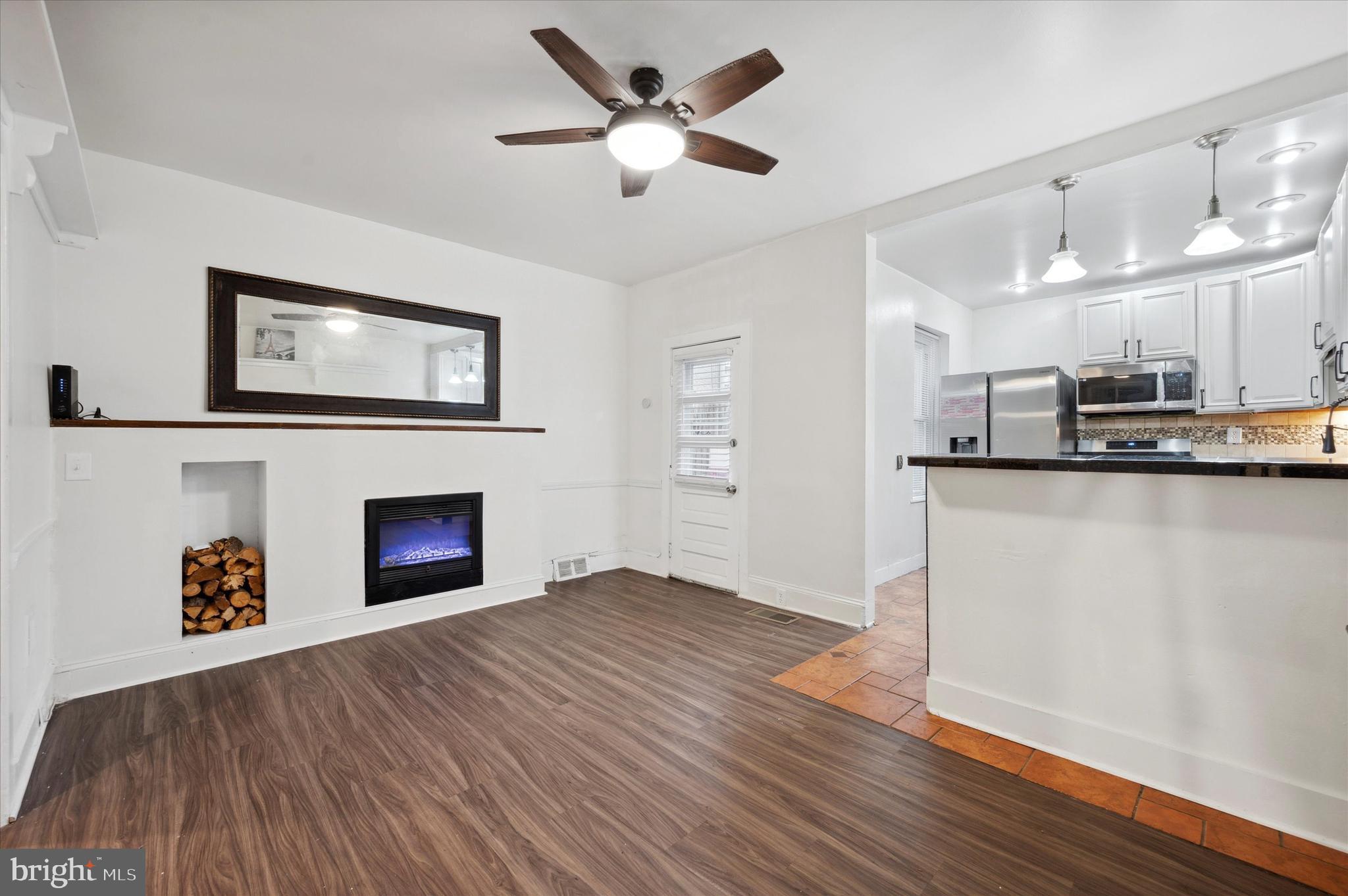30 North State Road Upper Darby, PA 19082 - Photo 6 of 24 Dining Room
