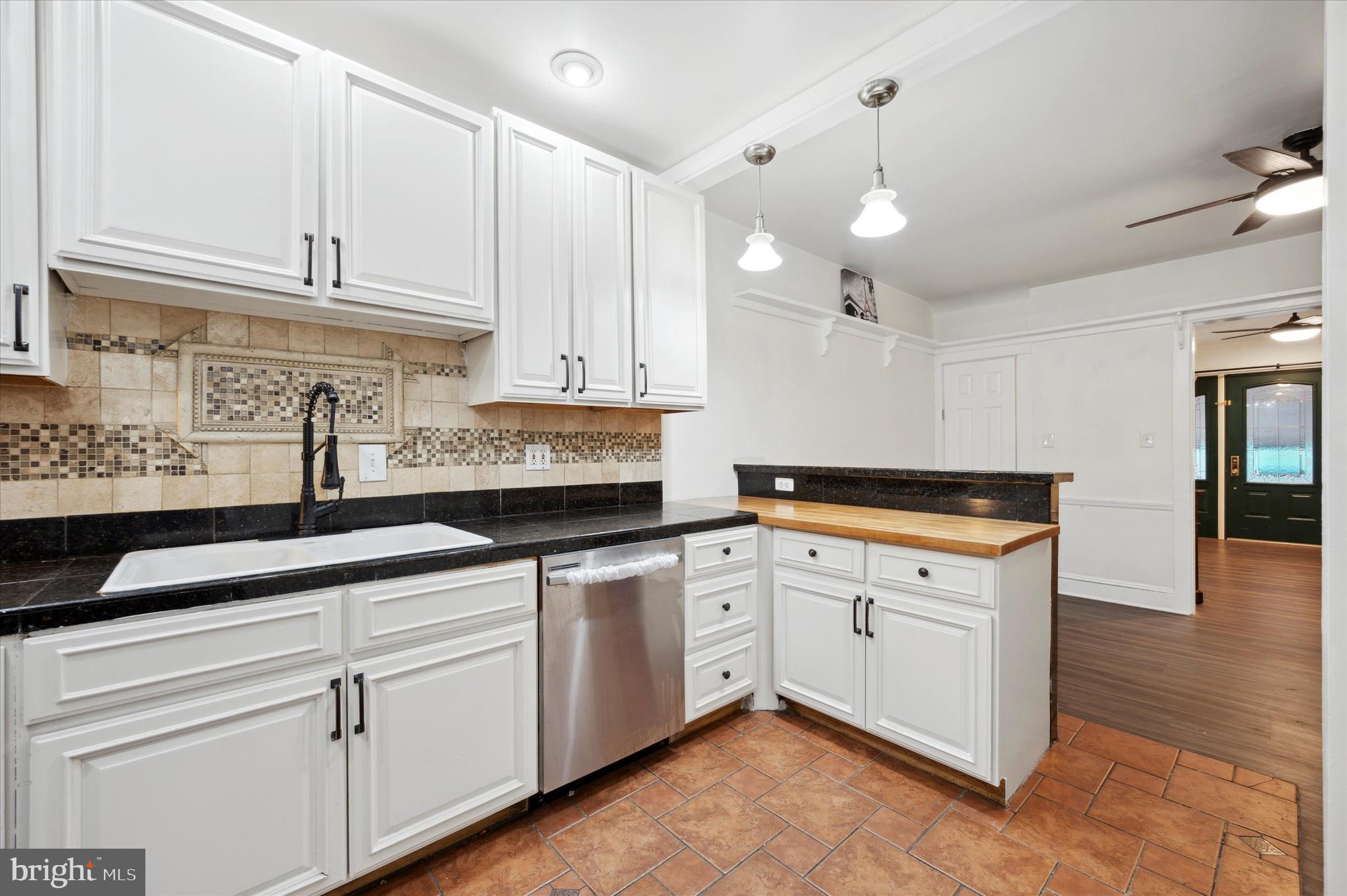 30 North State Road Upper Darby, PA 19082 - Photo 9 of 24 Kitchen