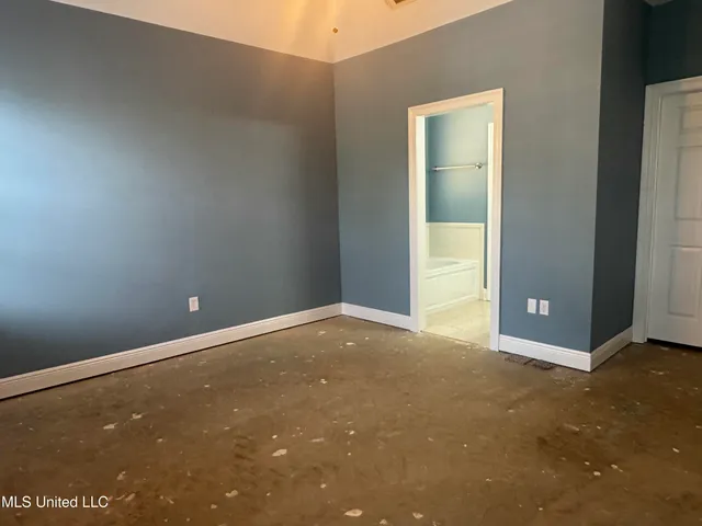 $289,500 | 992 Halawa Court, Diamondhead, MS 39525