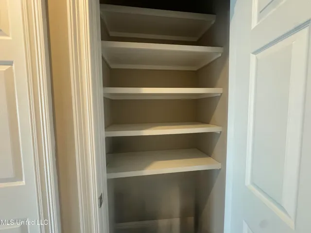 $289,500 | 992 Halawa Court, Diamondhead, MS 39525