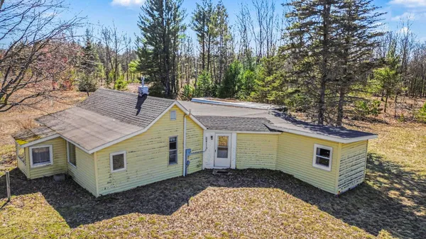$325,000 | 10553 Highway 31, Free Soil, MI 49411