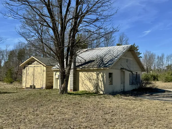 $325,000 | 10553 Highway 31, Free Soil, MI 49411