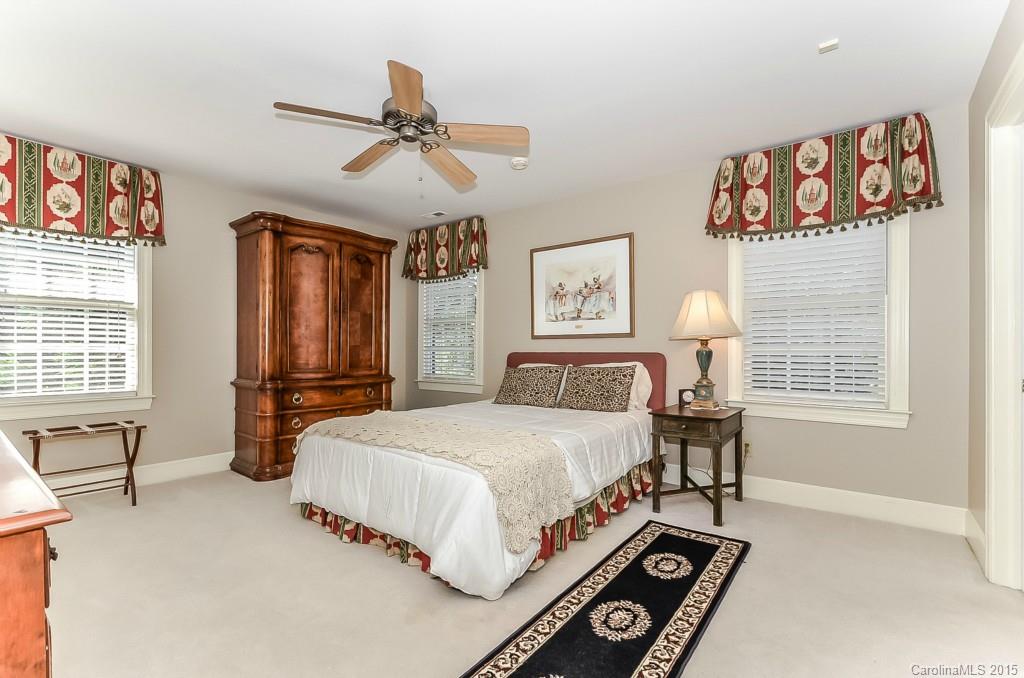 5320 Mirabell Road Charlotte, NC 28226 - Photo 12 of 24 Gallery Image 12