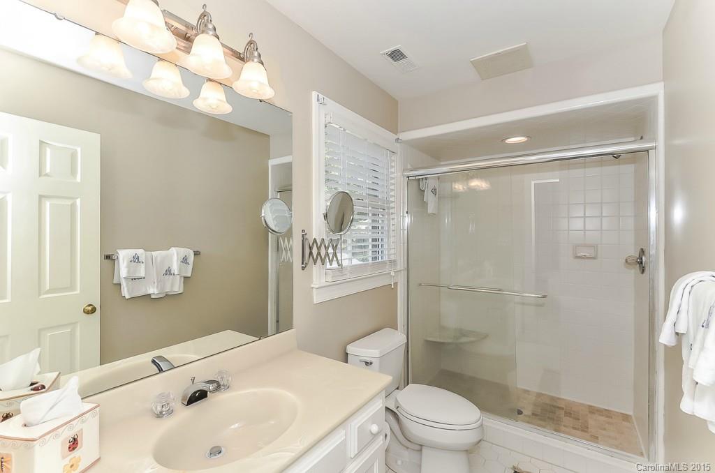 5320 Mirabell Road Charlotte, NC 28226 - Photo 13 of 24 Gallery Image 13