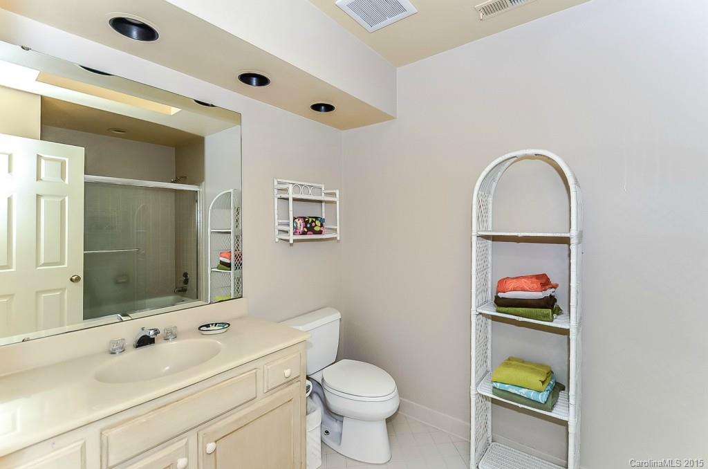 5320 Mirabell Road Charlotte, NC 28226 - Photo 16 of 24 Gallery Image 16