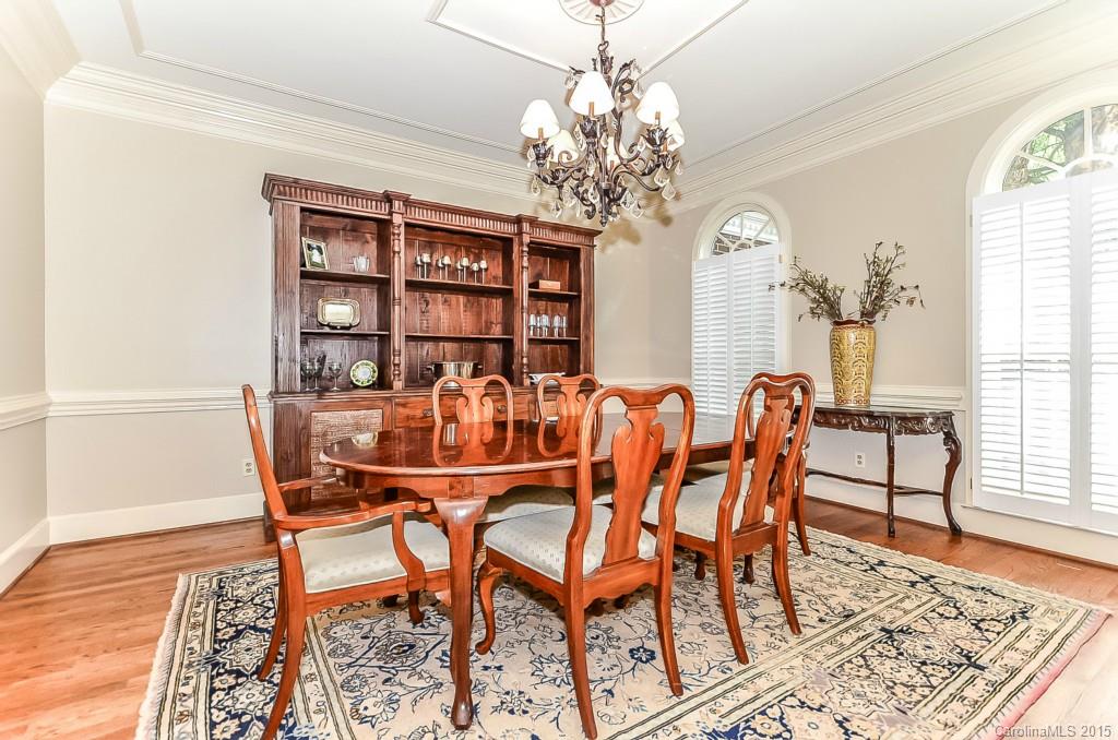 5320 Mirabell Road Charlotte, NC 28226 - Photo 3 of 24 Gallery Image 3