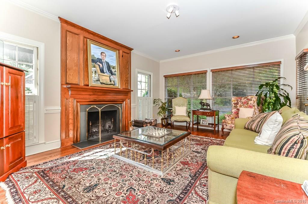 5320 Mirabell Road Charlotte, NC 28226 - Photo 6 of 24 Gallery Image 6