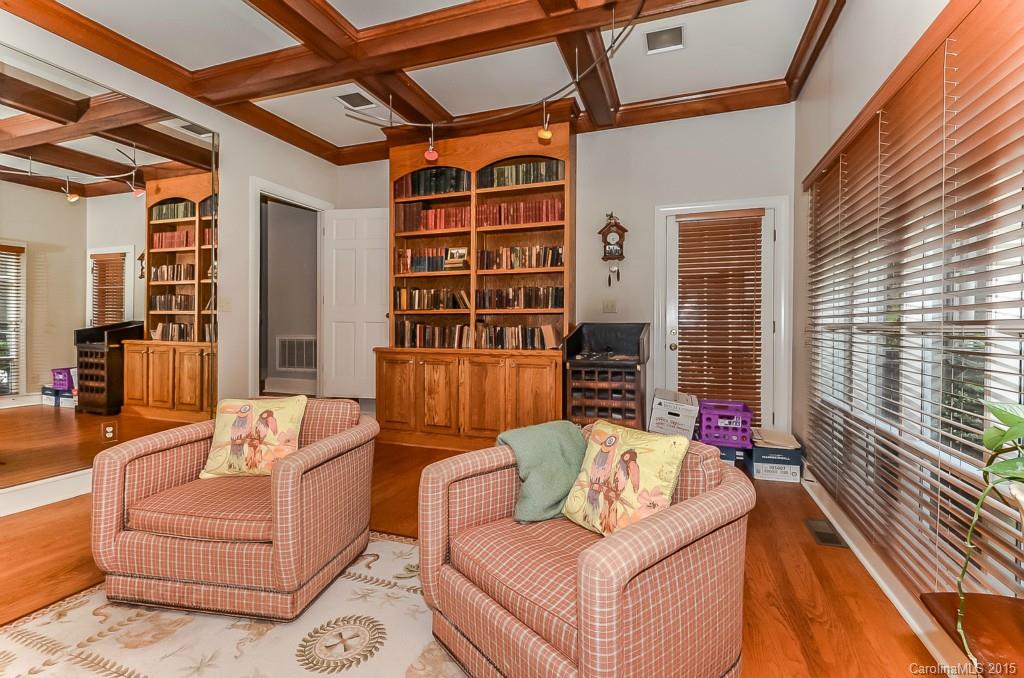 5320 Mirabell Road Charlotte, NC 28226 - Photo 8 of 24 Gallery Image 8