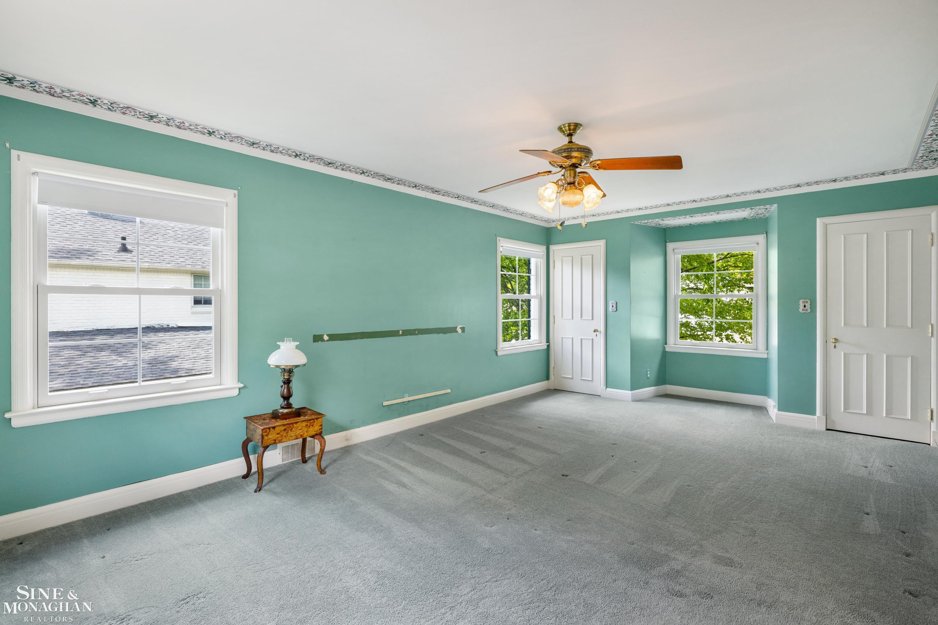 1380 Oxford Road Grosse Pointe Woods, MI 48236 - Photo 25 of 59