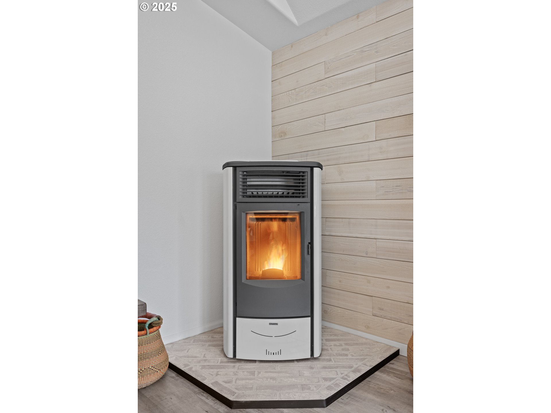 852 Munsel Creek Loop Florence, OR 97439 - Photo 27 of 48