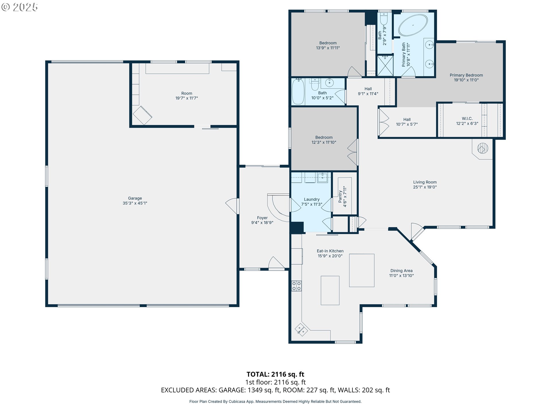 852 Munsel Creek Loop Florence, OR 97439 - Photo 48 of 48 a picture of a kitchen with refrigerator and mirror