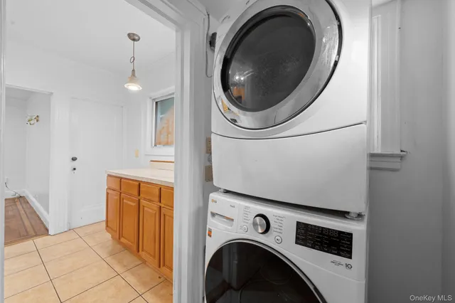 $669,000 | 4326 Boyd Avenue | Wakefield