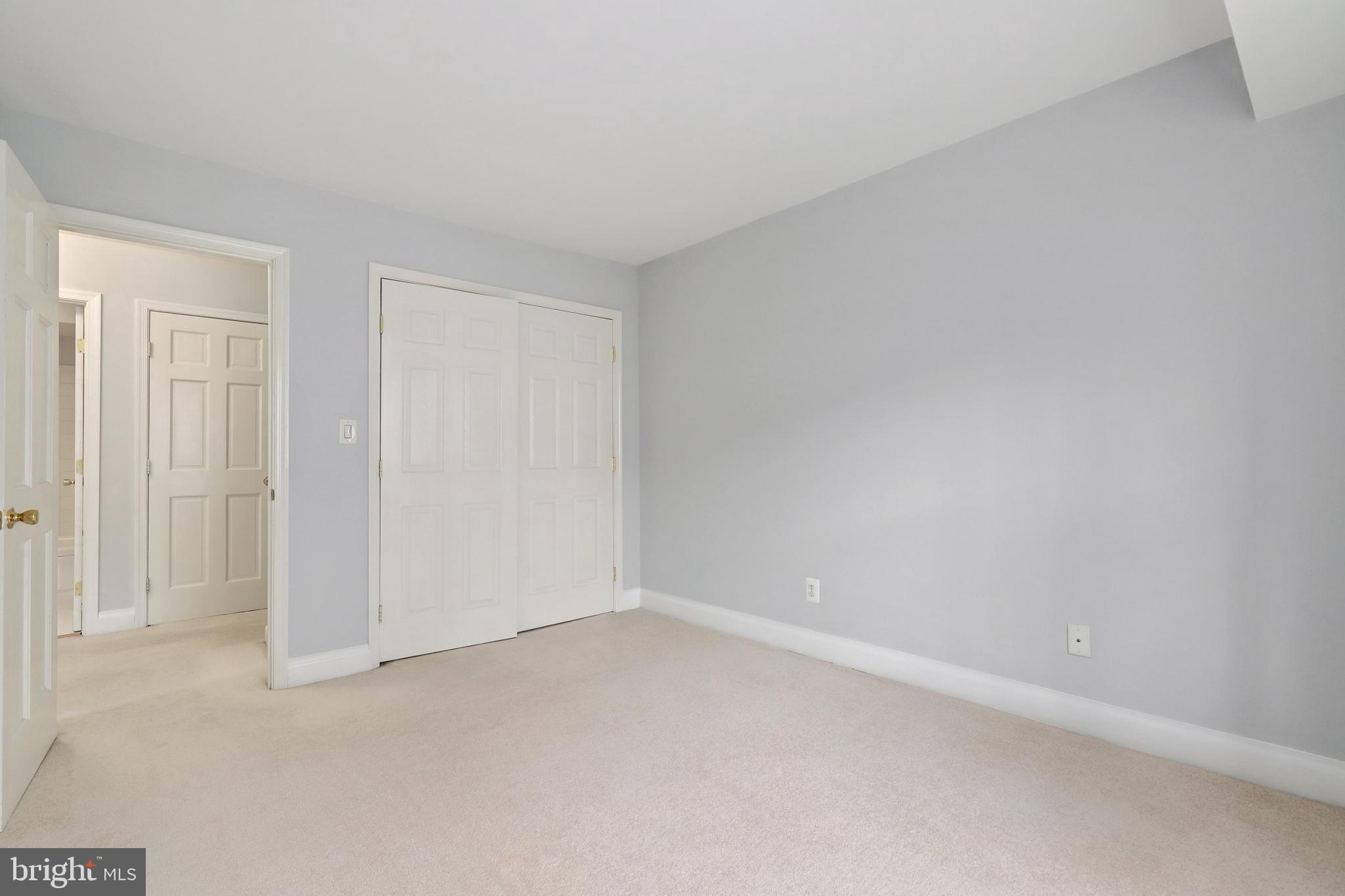 5907 Noblestown Road, Unit H Springfield, VA 22152 - Photo 16 of 33 Gallery Image 16