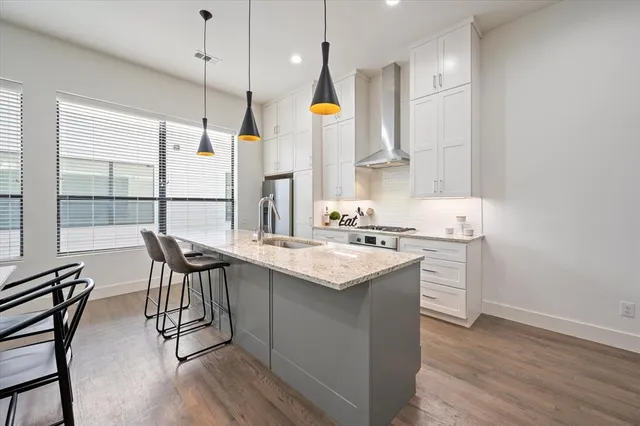 $629,900 | 1848 Euclid Avenue, Unit 104, Dallas, TX 75206