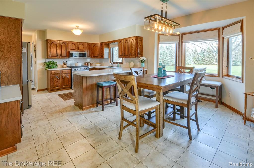 4042 North Gale Road Davison, MI 48423 - Photo 18 of 46
