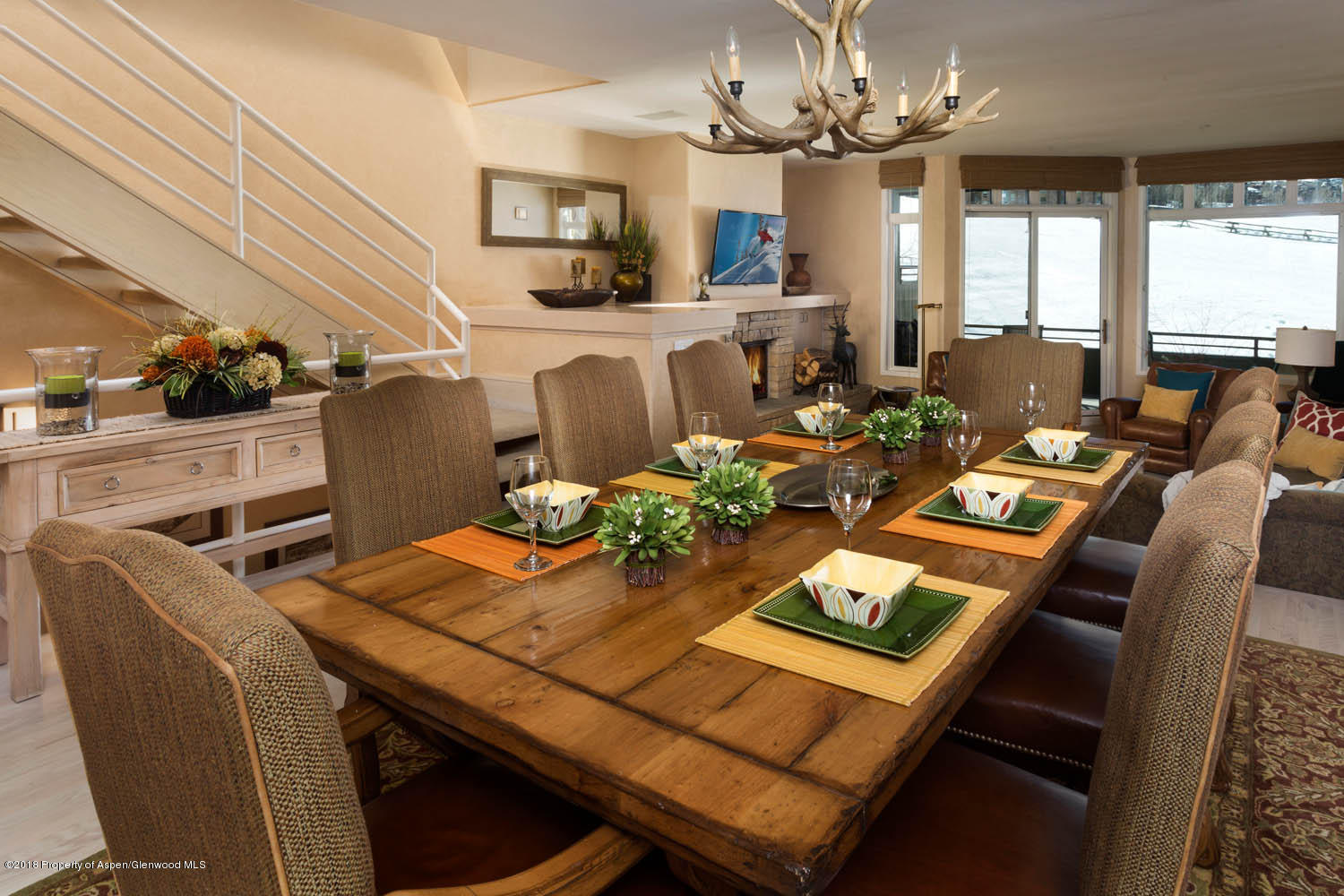 381 Ridge Road, Unit A3 Snowmass Village, CO 81615 - Photo 6 of 32 DiningLiving