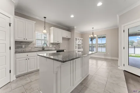 $379,700 | 12523 Great Tern Avenue, Baton Rouge, LA 70810