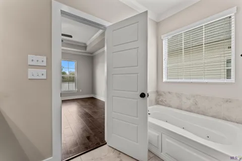 $379,700 | 12523 Great Tern Avenue, Baton Rouge, LA 70810