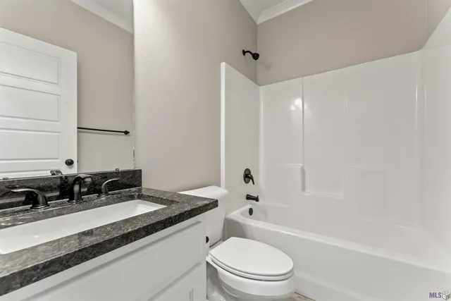 $379,700 | 12523 Great Tern Avenue, Baton Rouge, LA 70810