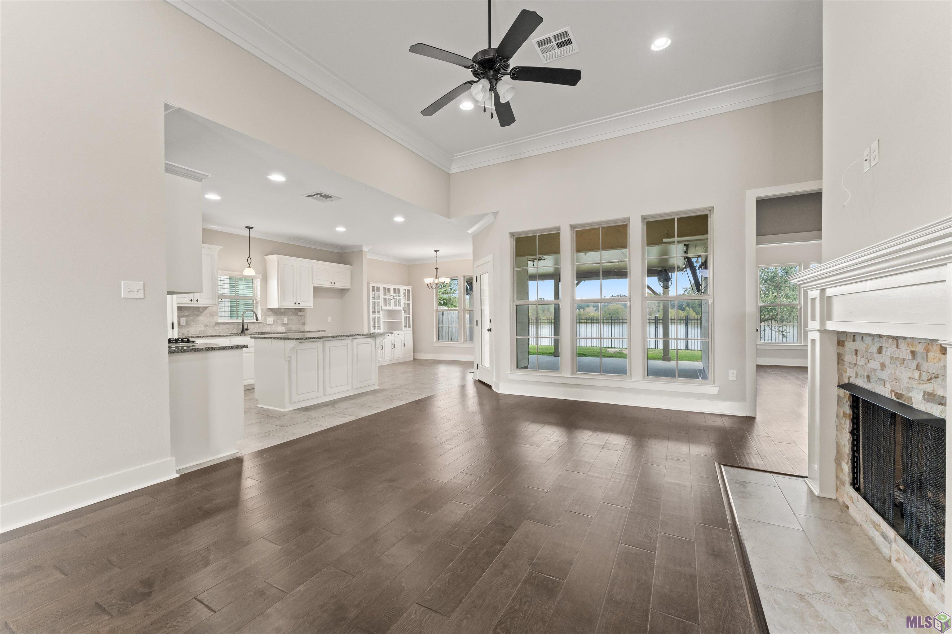 12523 Great Tern Avenue Baton Rouge, LA 70810 - Photo 8 of 35