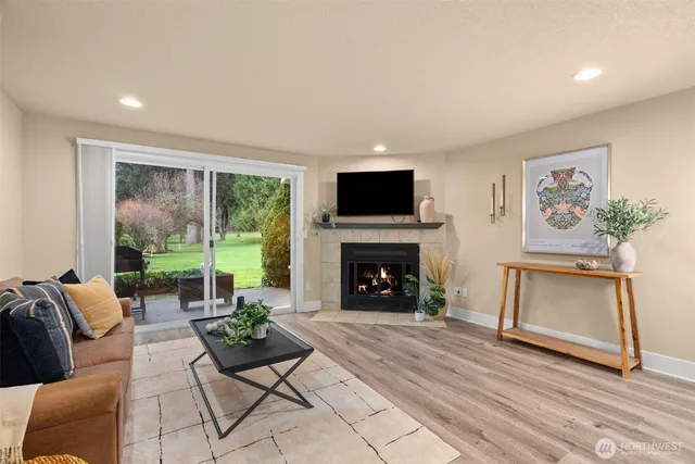 $299,900 | 3926 Northwest Fairway Lane, Bremerton, WA 98312