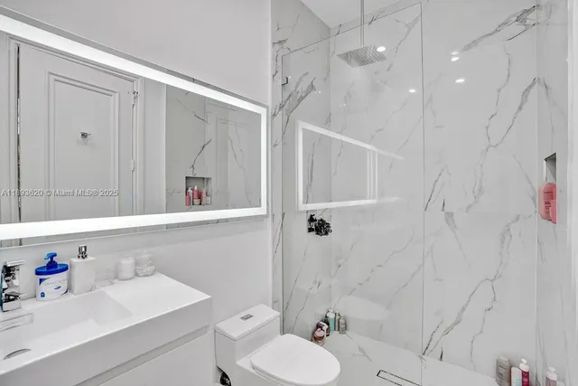 $45,000 | 1516 Island Boulevard, Aventura, FL 33160