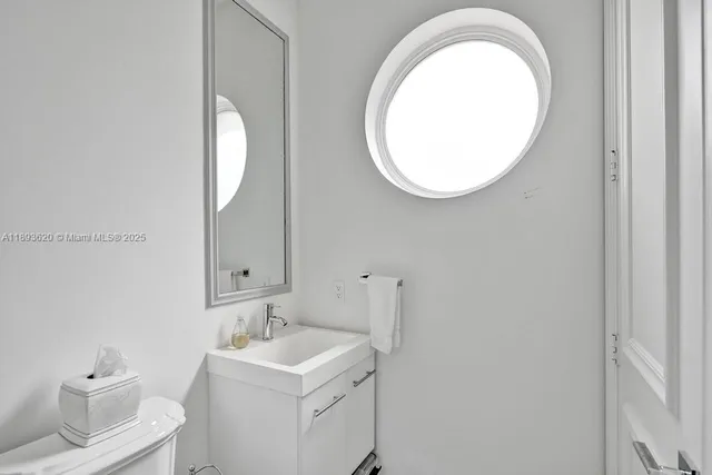 $45,000 | 1516 Island Boulevard, Aventura, FL 33160