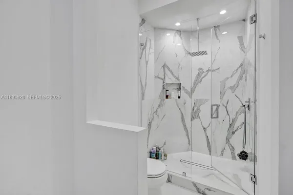 $45,000 | 1516 Island Boulevard, Aventura, FL 33160