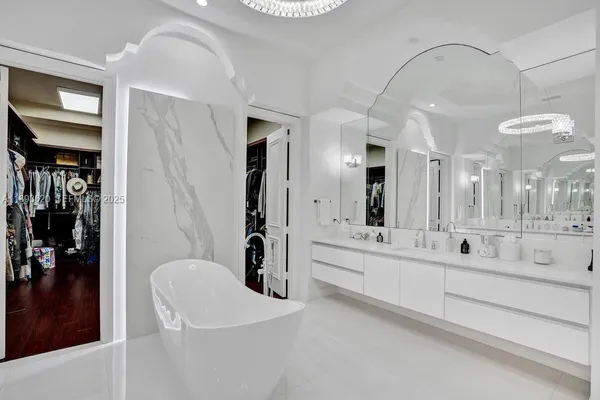 $45,000 | 1516 Island Boulevard, Aventura, FL 33160