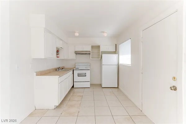 $894 | 3370 South Athens Street, Unit 4, Las Vegas, NV 89169