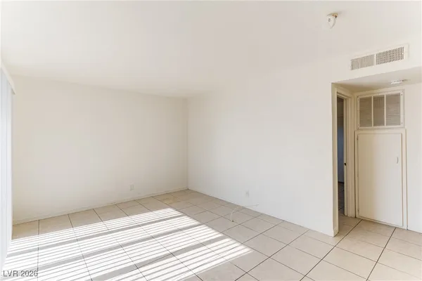 $894 | 3370 South Athens Street, Unit 4, Las Vegas, NV 89169