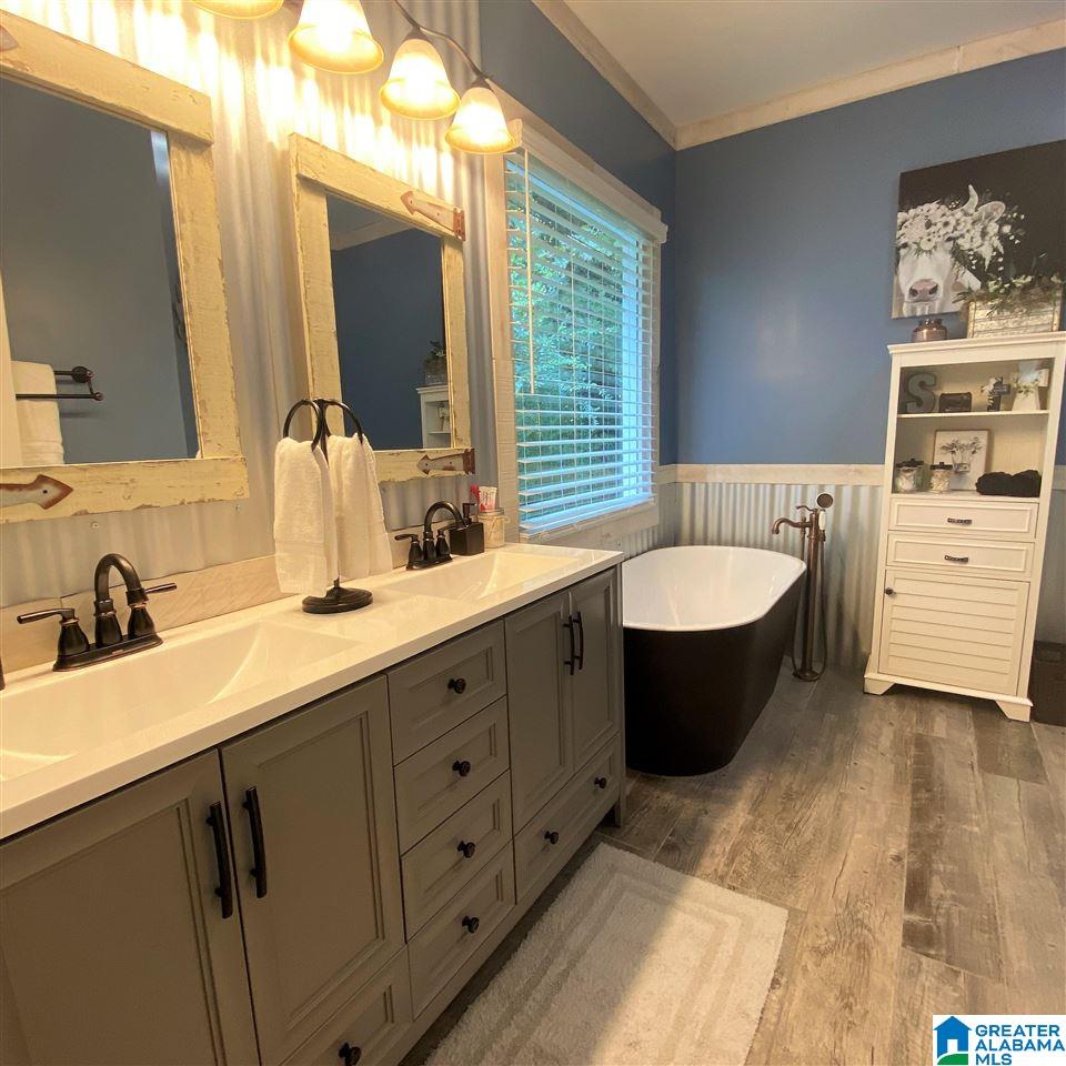 1424 Mountain Lake Road Warrior, AL 35180 - Photo 23 of 36