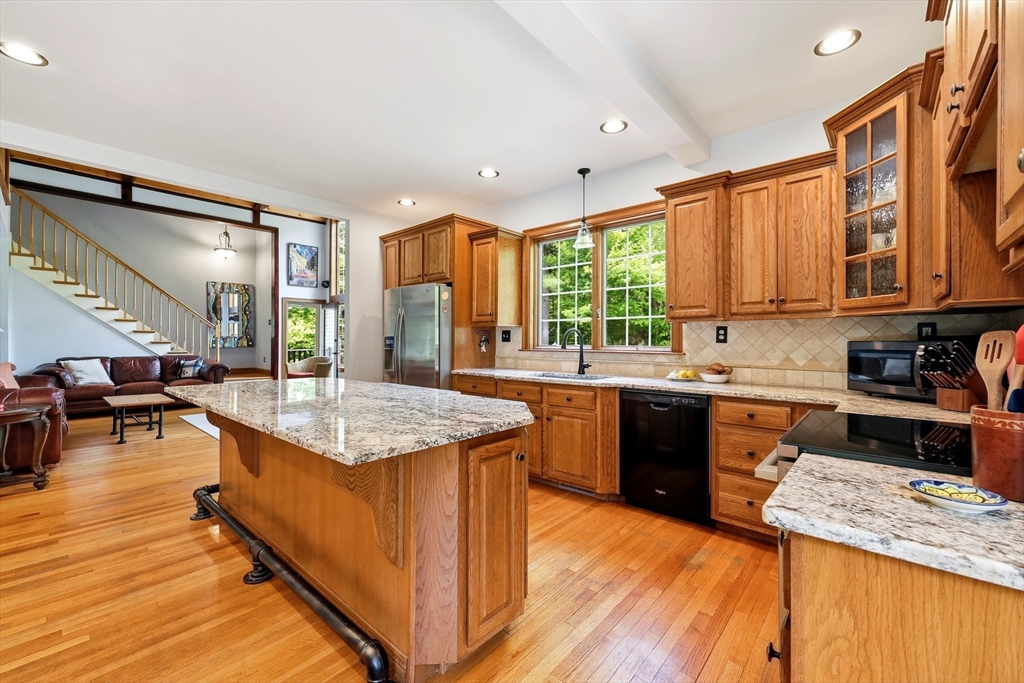344 Beech Hill Road Granville, MA 01034 - Photo 12 of 40