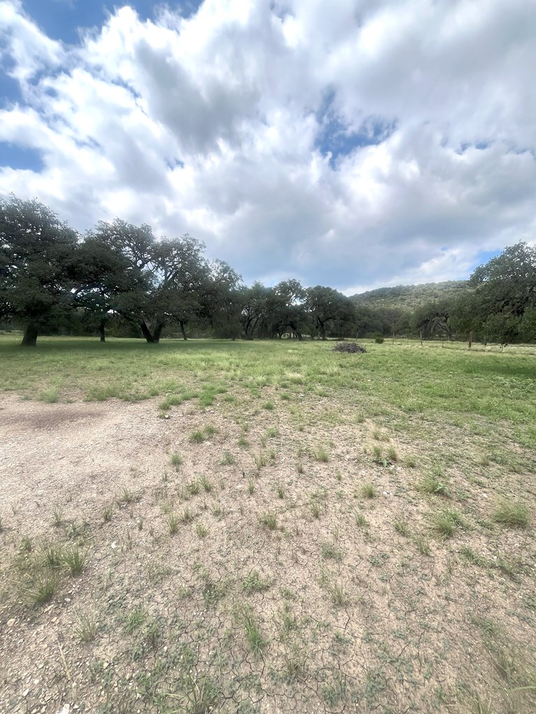 2765 West Ranch Road 337 Leakey, TX 78873 - Photo 38 of 48
