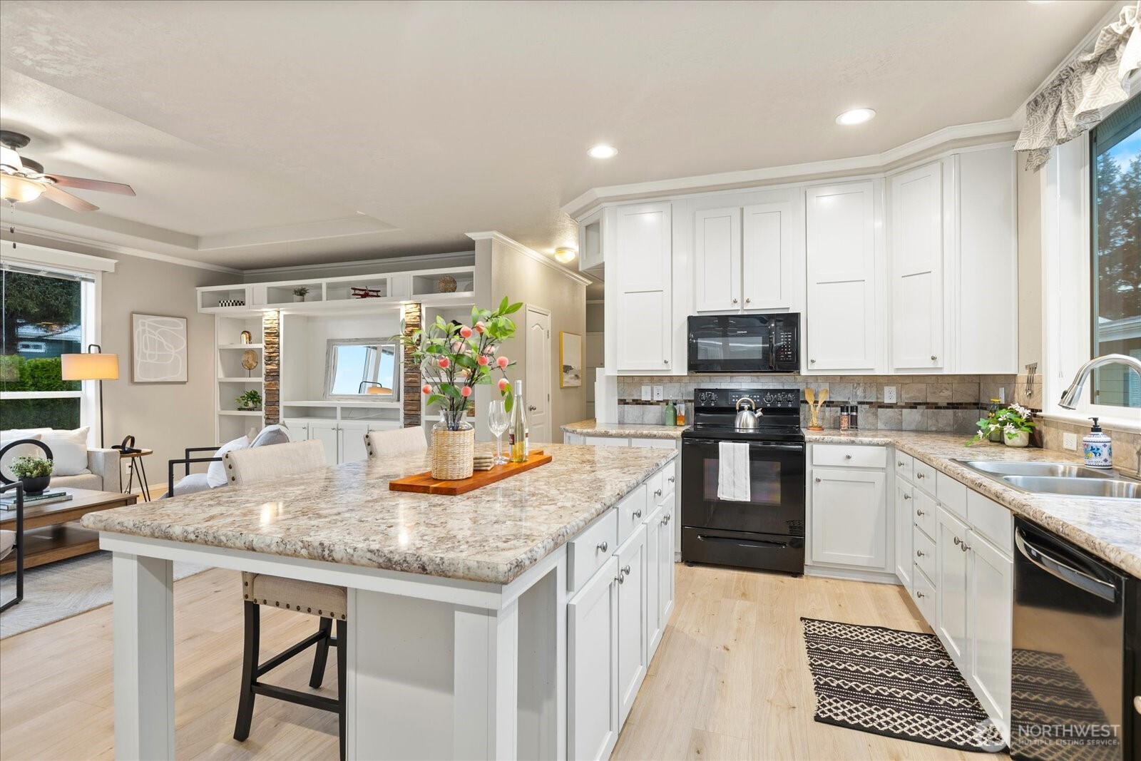 23825 15th Avenue Southeast, Unit 71 Bothell, WA 98021 - Photo 13 of 26