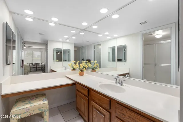 $215,000 | 17404 North 99th Avenue, Unit 106, Sun City, AZ 85373